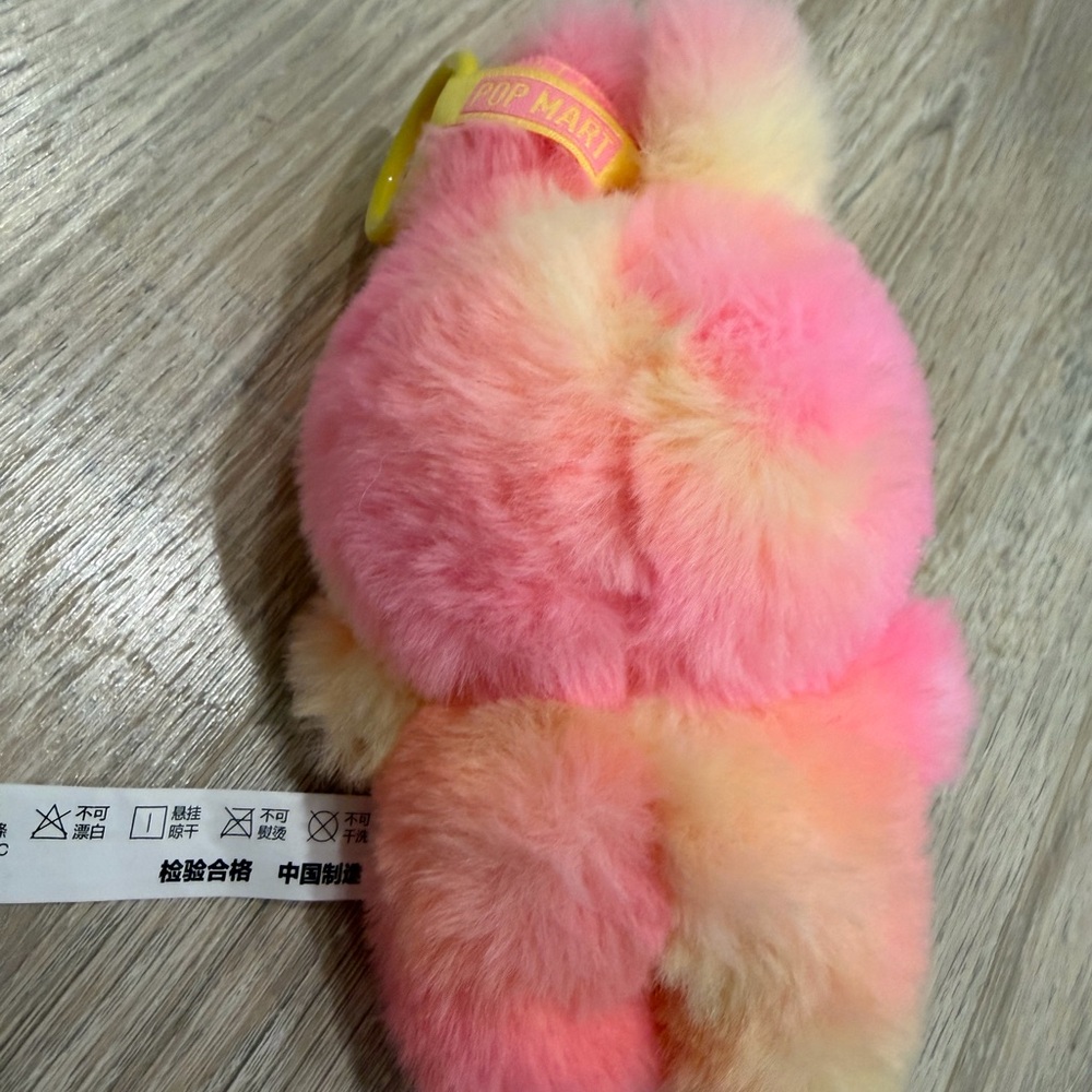 POPMART Labubu - Picture 2 of 2